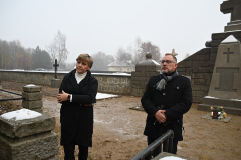 Remont cmentarza w Szczepanowie