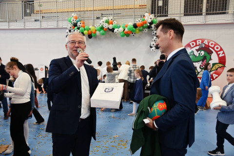 Hala w Mokrzyskach rozpoczęła działalność