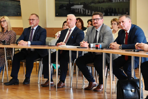 Ulica Św. Bartłomieja – umowa podpisana