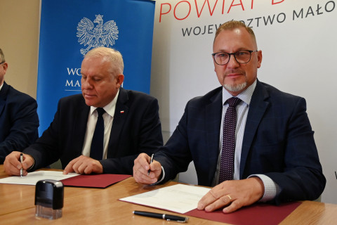Ulica Św. Bartłomieja – umowa podpisana