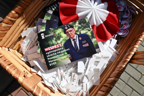 SP 3 Brzesko. Odsłonięcie muralu