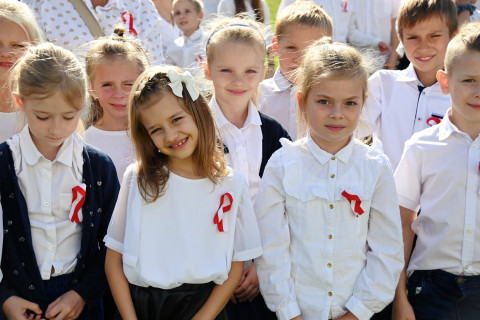 SP 3 Brzesko. Odsłonięcie muralu