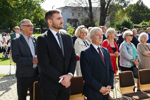 SP 3 Brzesko. Odsłonięcie muralu