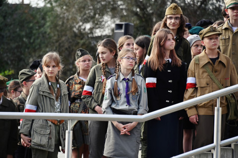 SP 3 Brzesko. Odsłonięcie muralu