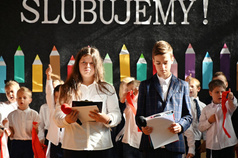 Uroczyste ślubowanie w „Dwójce”