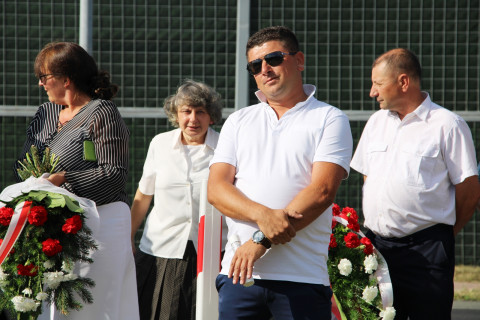 W hołdzie powstańcom