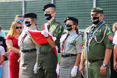 W hołdzie powstańcom