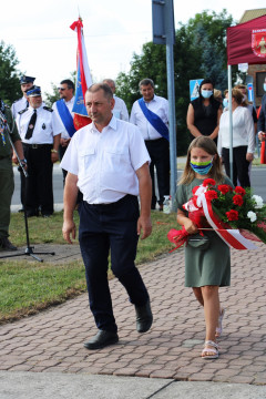 W hołdzie powstańcom