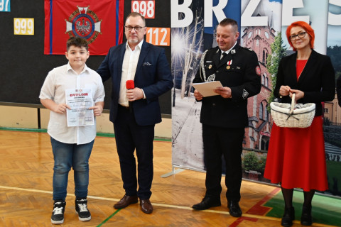 Młodzież zapobiega pożarom