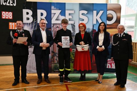 Młodzież zapobiega pożarom