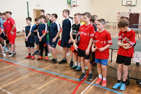 Tenis stołowy – dominacja Bucza