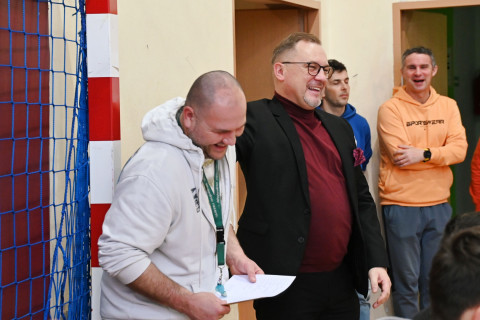 Tenis stołowy – dominacja Bucza