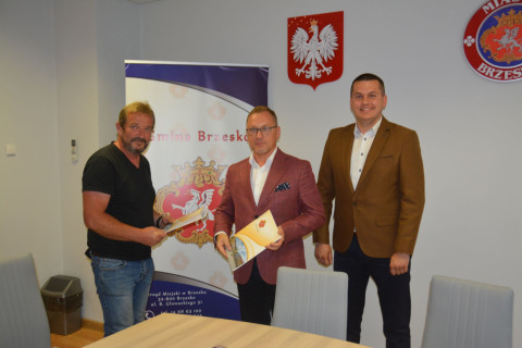 Już w najbliższych dniach ruszy budowa hali sportowej w Mokrzyskach.