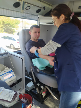 Oddając krew ratujesz życie – akcja krwiodawstwa w brzeskiej komendzie