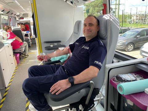 Oddając krew ratujesz życie – akcja krwiodawstwa w brzeskiej komendzie