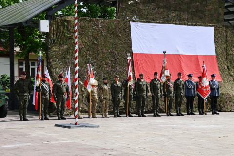 Obchody Dnia Flagi RP w Brzesku.