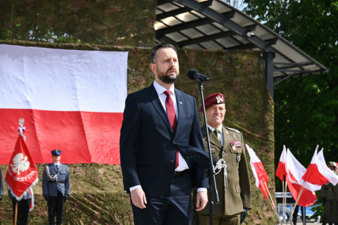 Obchody Dnia Flagi RP w Brzesku.