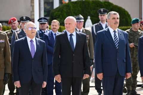 Obchody Dnia Flagi RP w Brzesku.