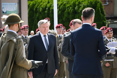 Obchody Dnia Flagi RP w Brzesku.