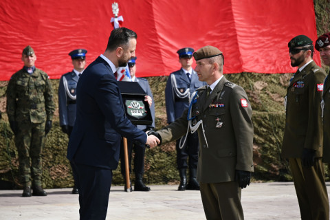 Obchody Dnia Flagi RP w Brzesku.