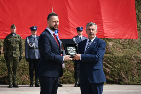 Obchody Dnia Flagi RP w Brzesku.