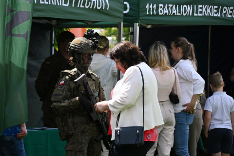 Obchody Dnia Flagi RP w Brzesku.