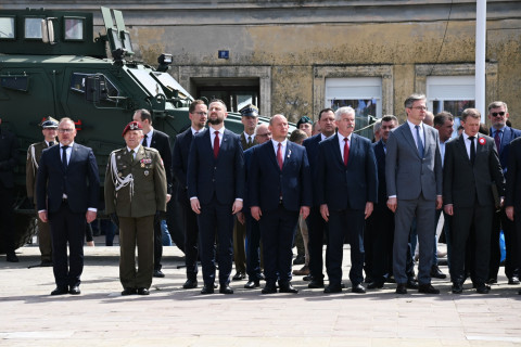 Obchody Dnia Flagi RP w Brzesku.