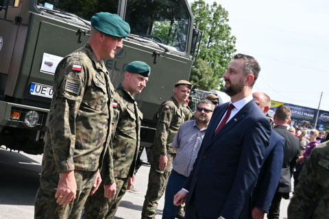 Obchody Dnia Flagi RP w Brzesku.