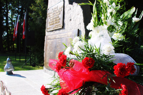 Wrześniowy hołd przed odnowionym pomnikiem