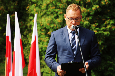 Wrześniowy hołd przed odnowionym pomnikiem