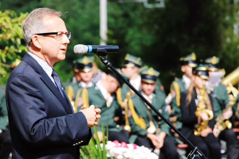 Wrześniowy hołd przed odnowionym pomnikiem