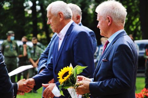 Wrześniowy hołd przed odnowionym pomnikiem