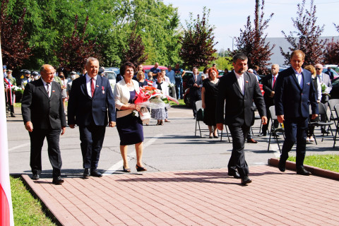 Wrześniowy hołd przed odnowionym pomnikiem