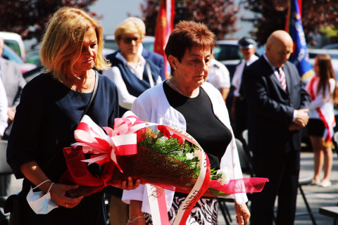 Wrześniowy hołd przed odnowionym pomnikiem