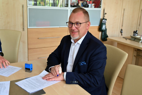 Brzesko montuje latarnie