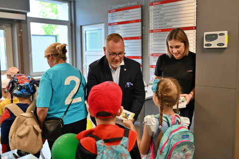 Bajkowy korowód zawitał do Urzędu