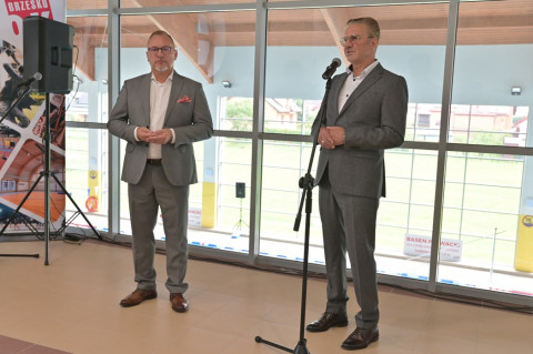 Basen zaprasza po gruntownym remoncie