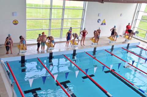 Basen zaprasza po gruntownym remoncie