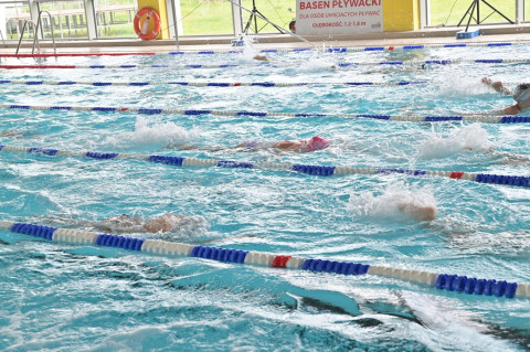 Basen zaprasza po gruntownym remoncie