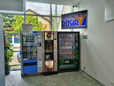 Basen zaprasza po gruntownym remoncie