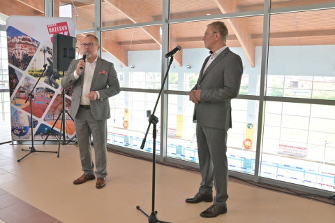 Basen zaprasza po gruntownym remoncie