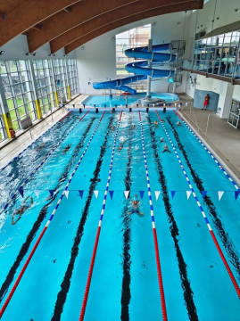 Basen zaprasza po gruntownym remoncie