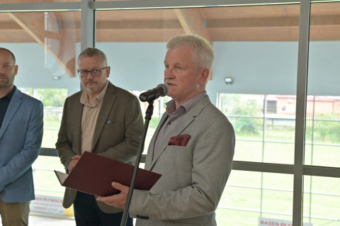 Basen zaprasza po gruntownym remoncie