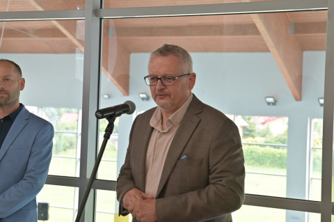 Basen zaprasza po gruntownym remoncie