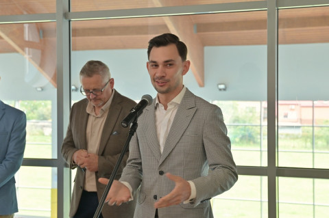 Basen zaprasza po gruntownym remoncie