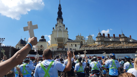 Rowerem do Maryi – trzecia Tarnowska Pielgrzymka Rowerowa