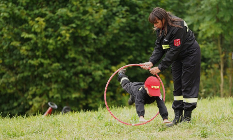 Młodzi strażacy w akcji