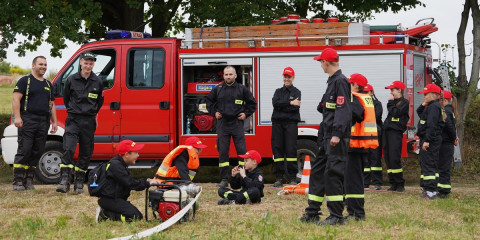 Młodzi strażacy w akcji