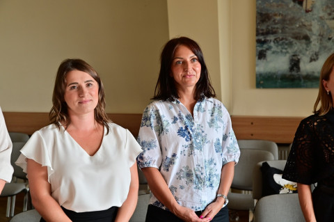 Nowi dyrektorzy, awanse oraz przekształcenia