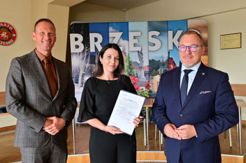 Nowi dyrektorzy, awanse oraz przekształcenia